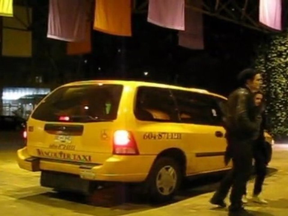 Exklusiv: RPattz mag Charlie Sheen