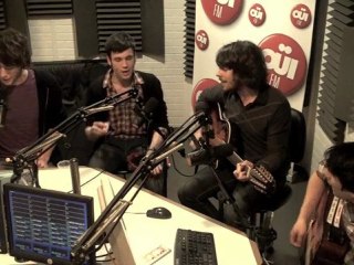 The Meltones - Aracade Fire Cover - Session Acoustique OÜI FM