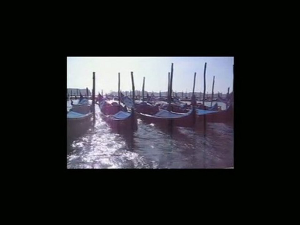 Des gondoles ou bien... depuis Venise