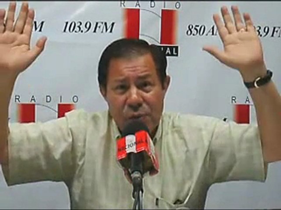 Herberth Cuba plantea rediseño del sector salud