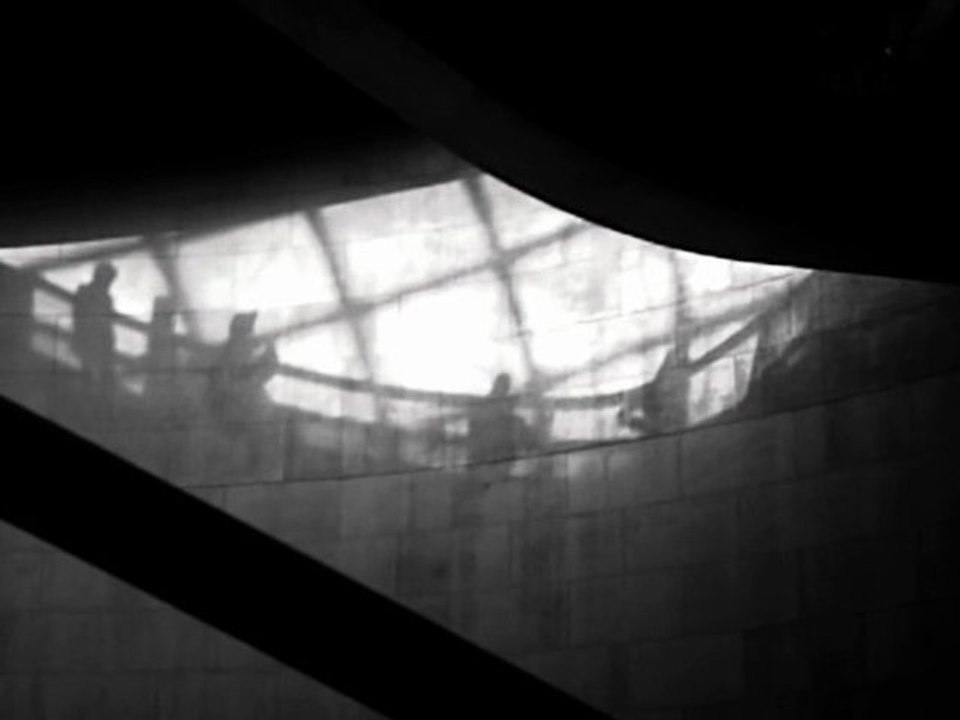Je suis noir de monde / PACKED WITH BLACK THOUGHTS