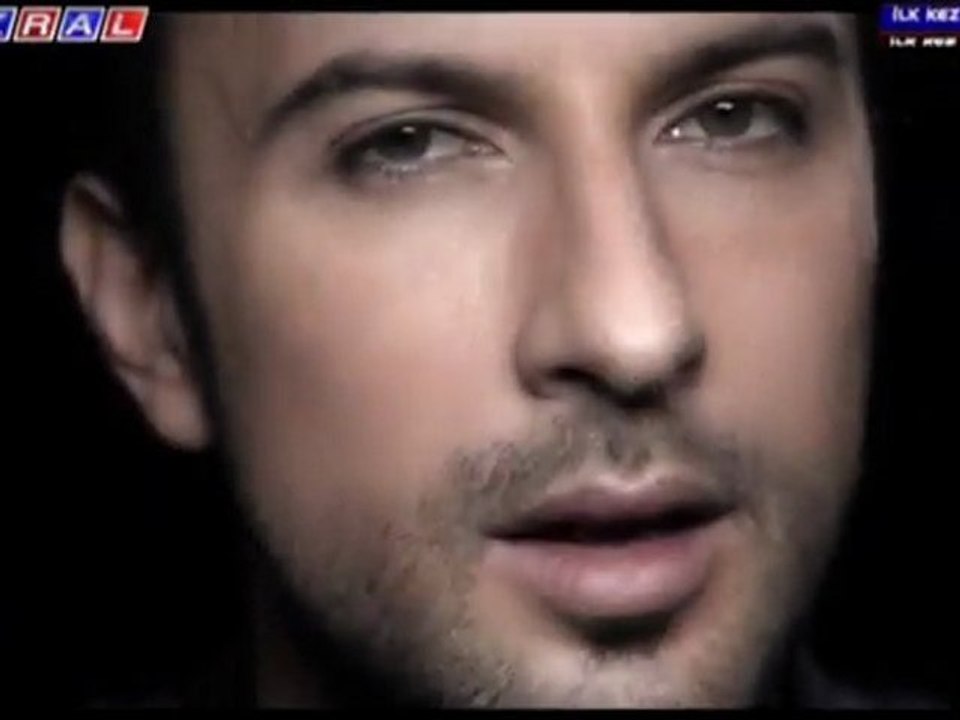 Ümit Sayın & Tarkan - Gitme / 2011 Yeni Klip