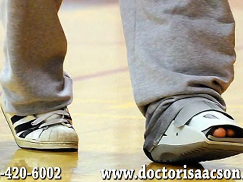 Foot Fractures - Manhattan Podiatrist Discusses Broken Foot