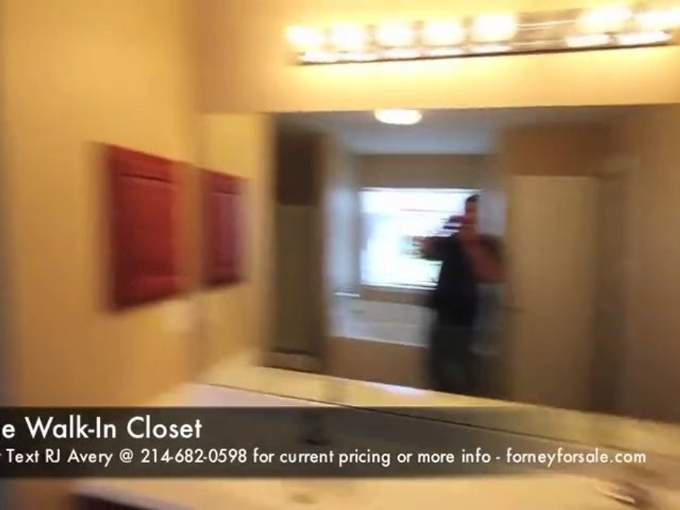 Avery Realty Group | 503 Pinto Forney Tx Realtors