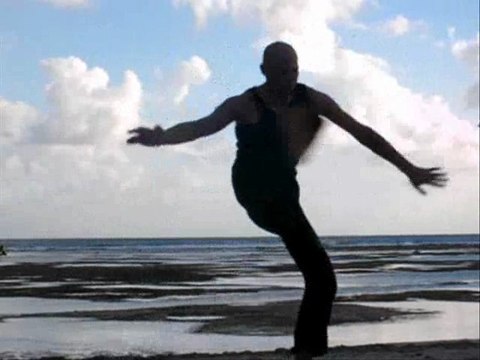 KAYOSHI : improvisation n°5 - demarrage croisement des mains