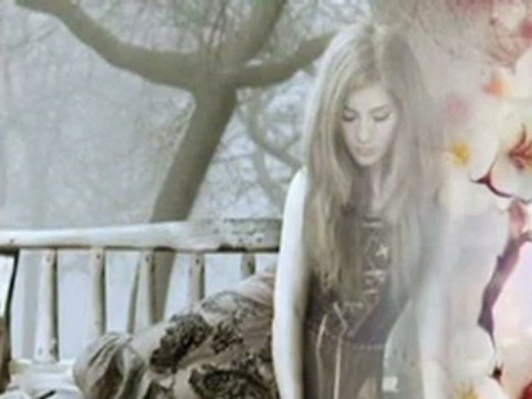 SENİN OLMAYA GELDİM - EBRU GÜNDEŞ - ( öykü )