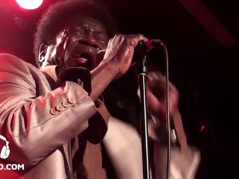 CHARLES BRADLEY & THE MENAHAN STREET BAND - LIVE in PARIS