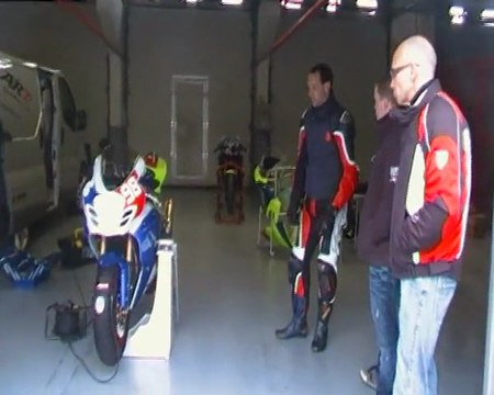 ESSAIS PRIVES MICHELIN TEAM AZ MOTO EXPERT MARS 2011