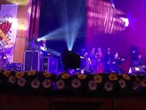 Aydın Tarakçı Rize Konseri Çoştum Yine Dalgalanıyorum