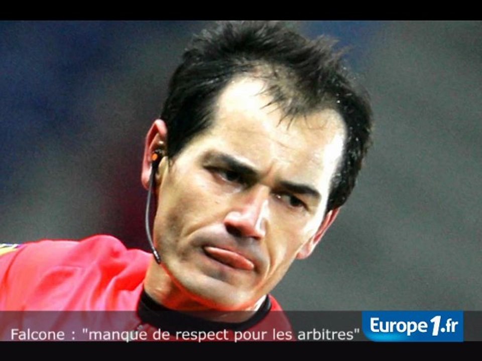 Arbitres, sifflets coupés