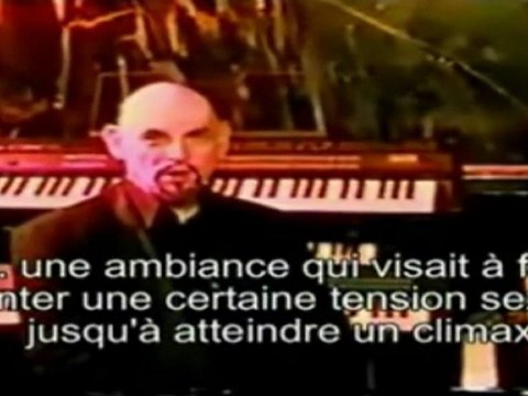 POURQUOI SARKO FAIT LE SIGNE CORNU ?_En Public se Dire Athée