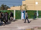 'Dozens killed' in Gaddafi attack on Zawiyah