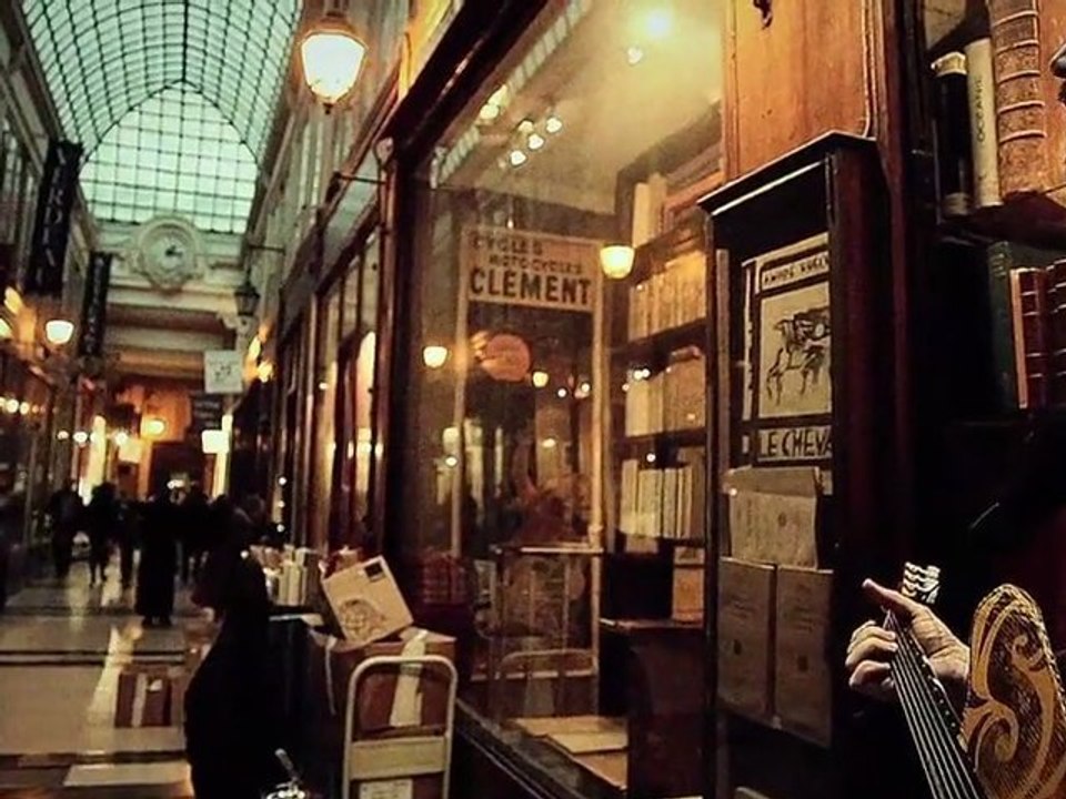 HibOO d'Live : Gruff Rhys 'Shark Ridden Waters'