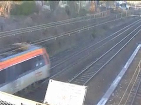 Passage d'une BB26000 à moret