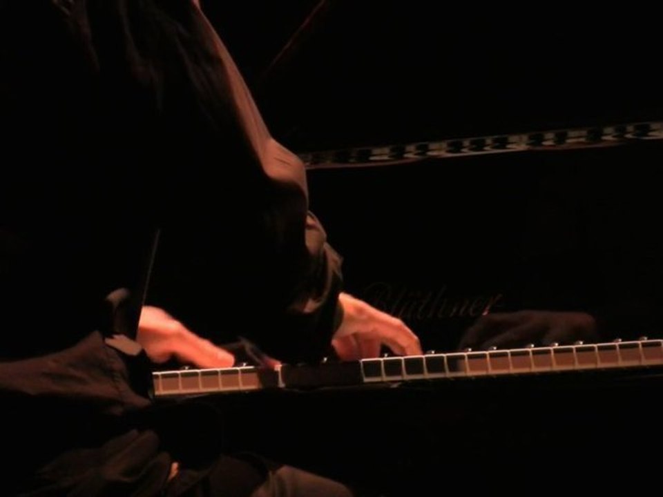 CHOPIN : Polonaise n°4 en ut min, op.40 n°2, par Jacques Dor