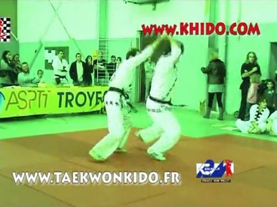 TKKD_Khido_Aulnay_Troyes_Sept2010