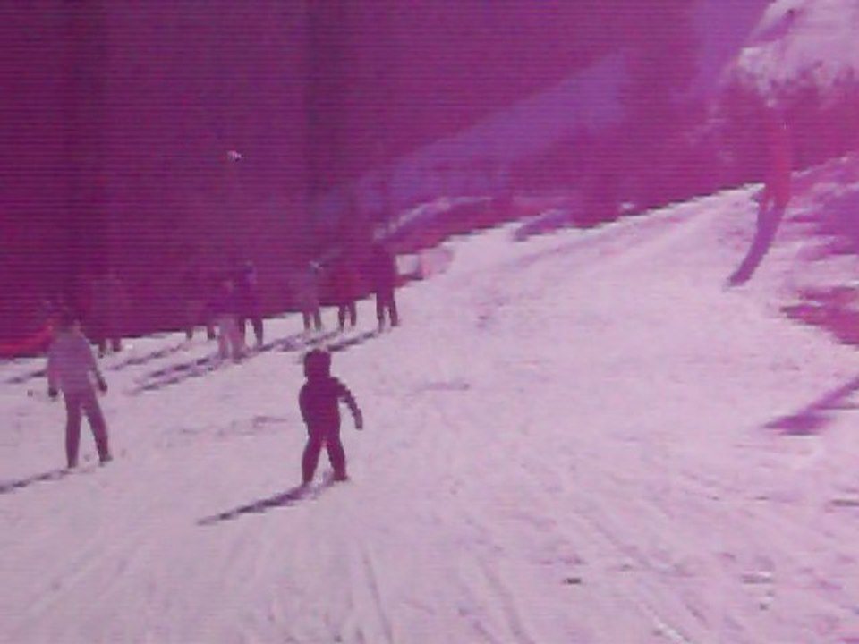 Ethan sur les skis