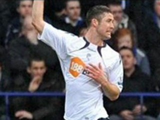 Bolton 3-2 Aston Villa Cahill double, Klasnic great-strike