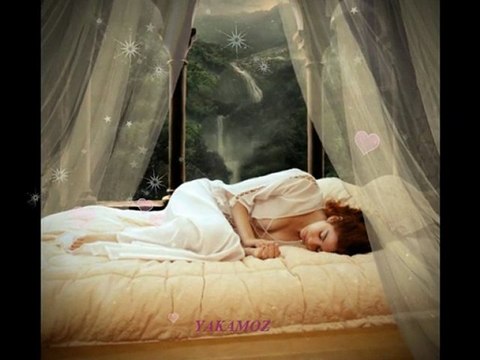 MELTEM CUMBUL-BEYAZ GİYME