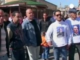 Cezayir'de muhalif protestolara polis engeli