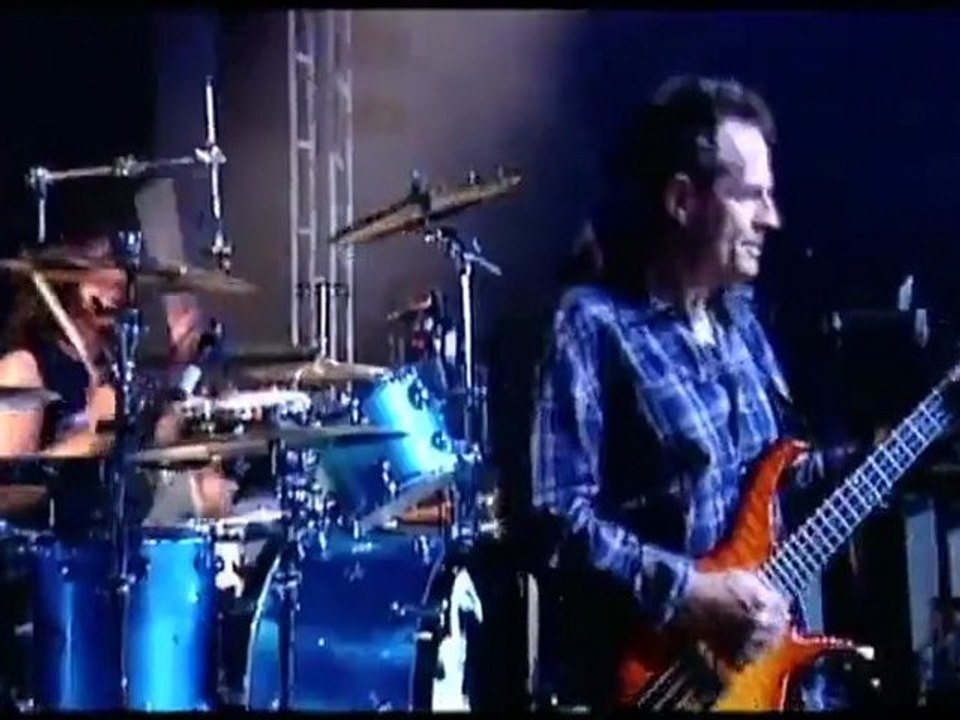 Them Crooked Vultures Mind eraser, no chaser