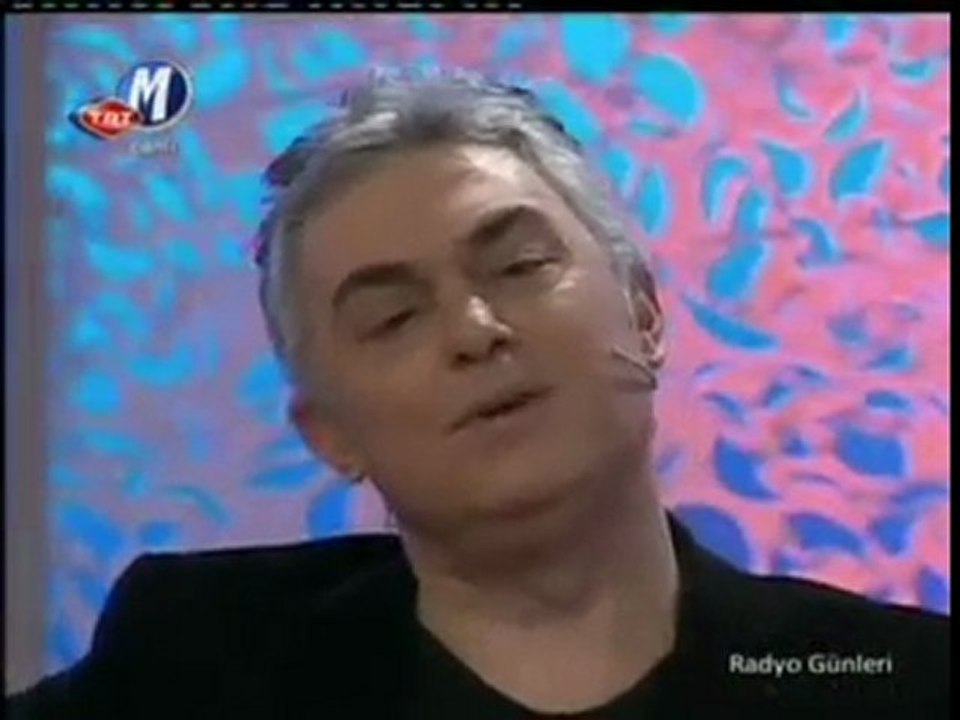 BAHADIR ÖZÜŞEN - Kayboldum Kaybolan Yıllar İçinde