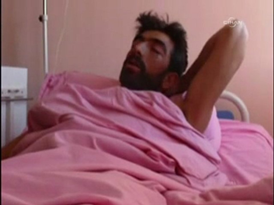 Hizan'da 2 Katlı Ev Çöktü haberi(tatvanhaber.org)