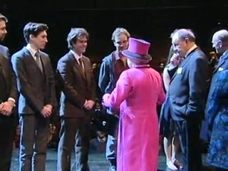 Queen accepts Ireland invite