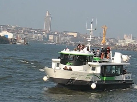 Nantes / Rezé : arrivée Navibus