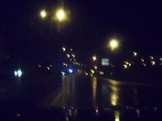 bir gece otoban ve yağmur..ve dipsiz yanlızlığım