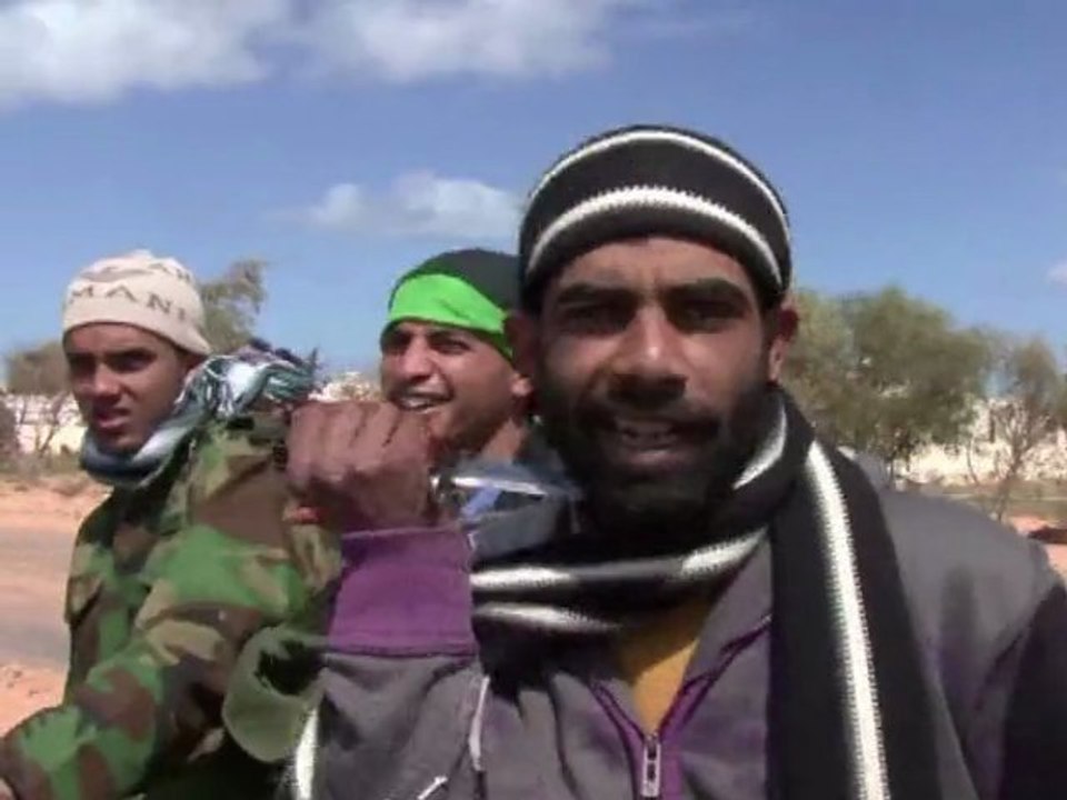 New air strike on rebel-held Libyan oil town, Ras Lanuf