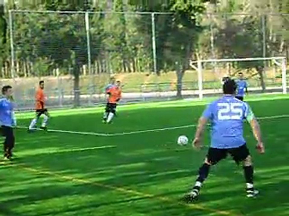 Momentos del partido ante el Benirredrà