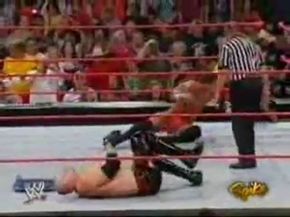 WWE Raw (2004) - Randy Orton vs Kane (Steel Cage) - Part 1