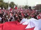 Bahreynliler 41 yıllık başbakana yeter artık diyor