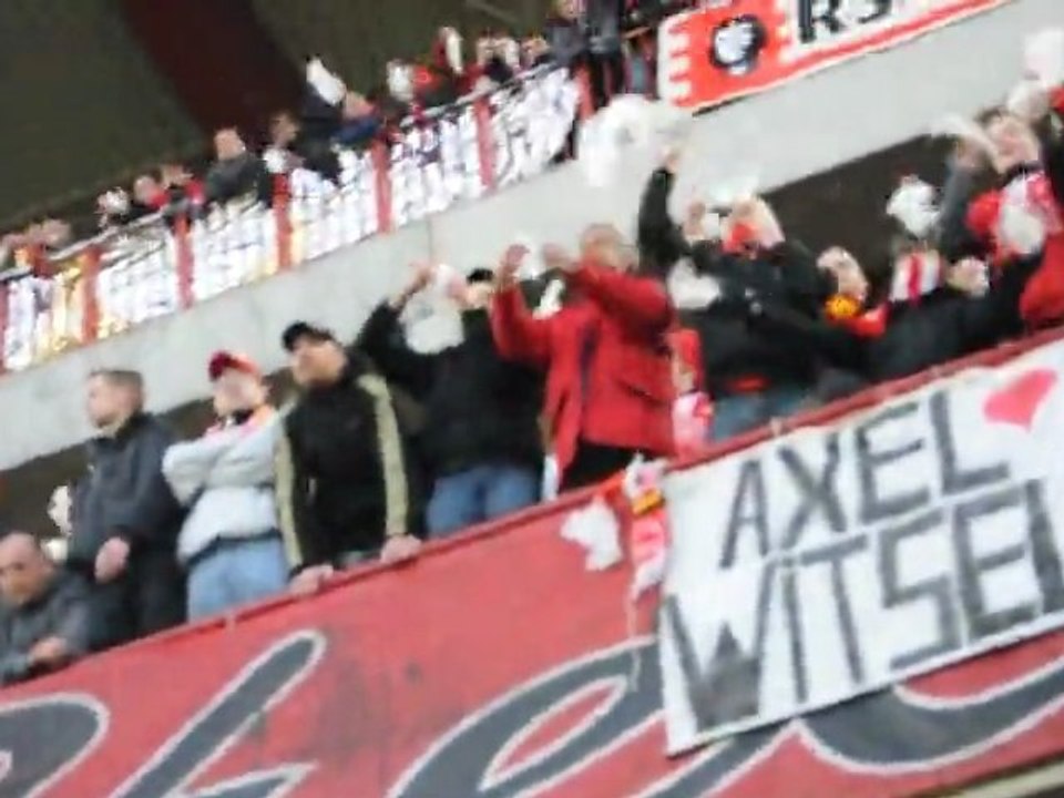Standard Vs Club Bruges(17é minutes "Anti playoff") 06 03 11