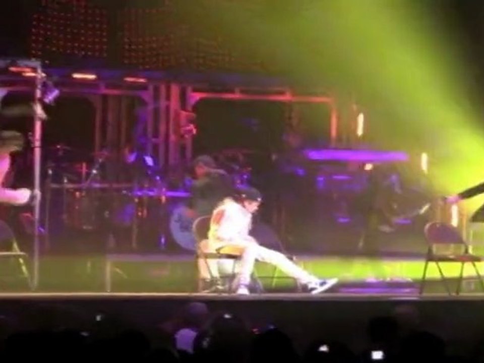 Bieber Fever Grips England