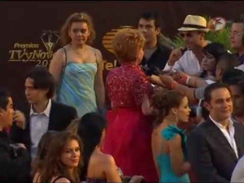 Maite Perroni y Mane de la Parra AR TvtNovelas2011