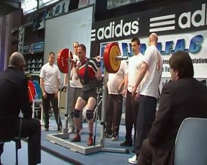 regis favre 305kg au squat -90KG non validé