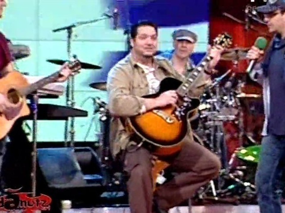 Mihai Margineanu - La Dan Bitman la TVR1(06.MART.2011)