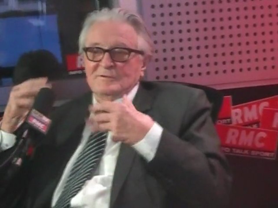 "Marine Le Pen ? C'est une rigolade !" Roland Dumas