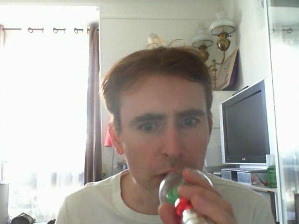 Wiwi égratigne "à toi que je pense"