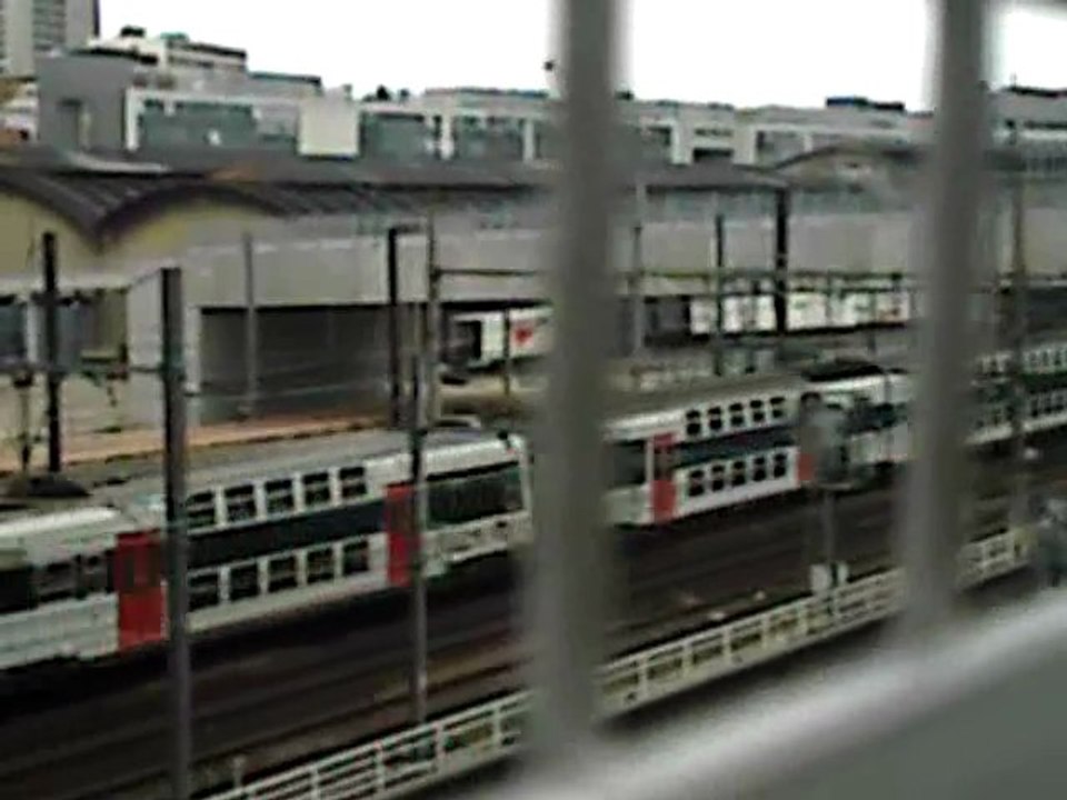 Z20900 UM PART DE Bibliothéque François Mitterrand