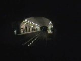 VOYAGE DANS LA LIGNE 8 DU METRO 2