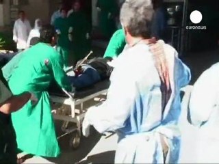 Libia: controffensiva di Gheddafi, si teme una guerra civile