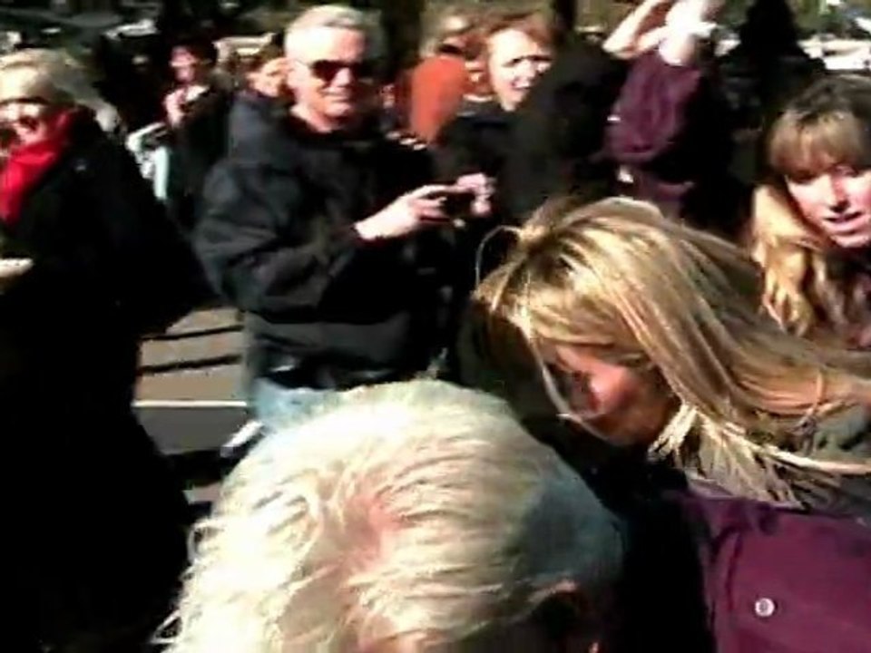 Denise Welch Voted off Dancing on Ice