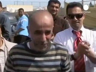 Bahraini protest defused with doughnuts