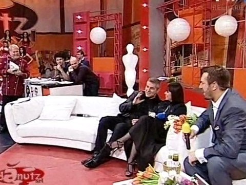 Horia Brenciu - La Dan Bitman la TVR1(06.03.2011)