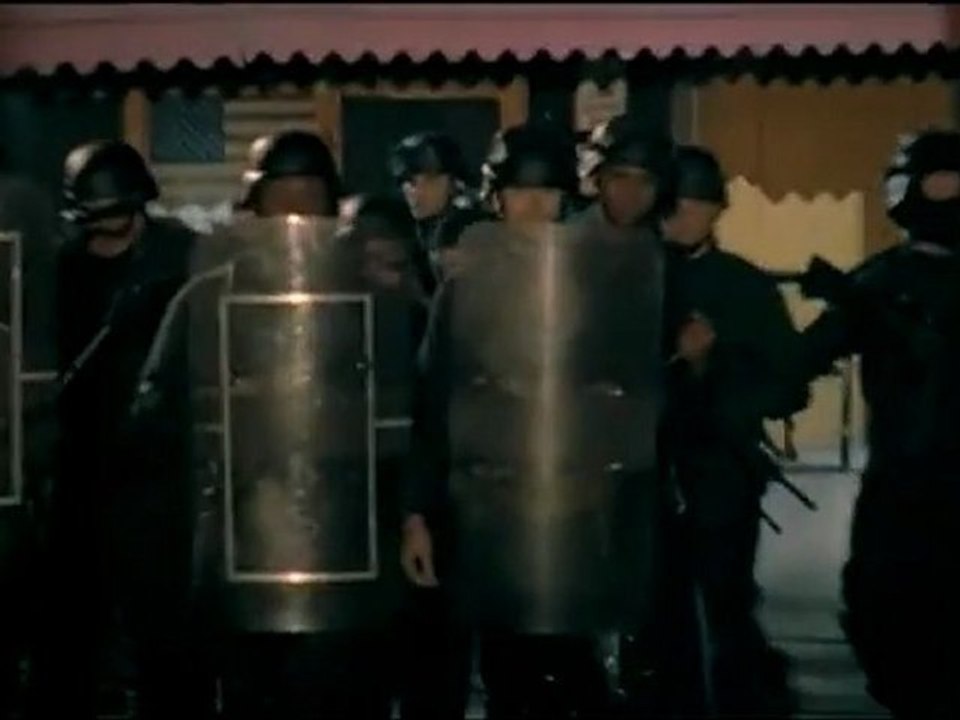 Linkin Park - Shadow Of The Day (Video)