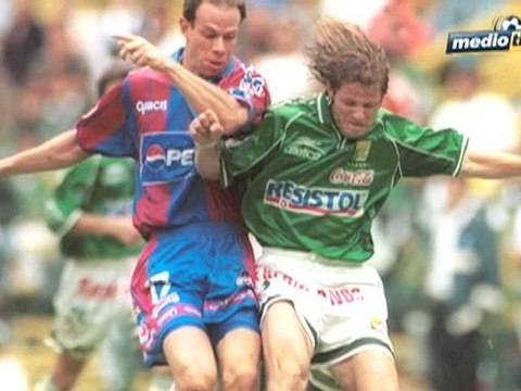 MedioTiempo - Reinoso no puede ante Toluca