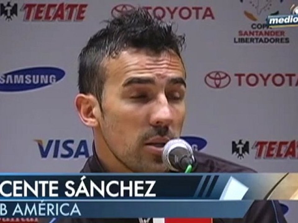 Medio Tiempo.com - Reacciones - America vs NAcional de Uruguay, 15 de Febrero del 2011